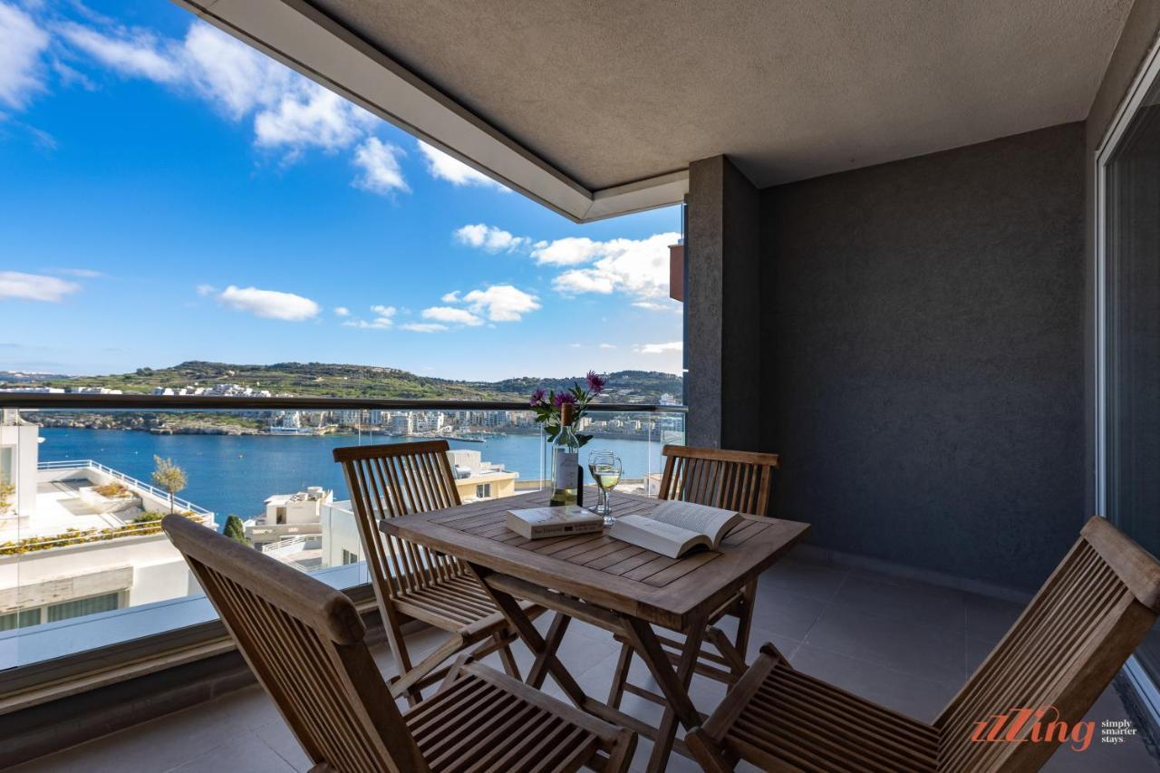 A Stunning Apartment With Spectacular Sea Views Σεντ Πόλς Μπέι Εξωτερικό φωτογραφία